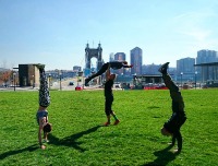 Siri Englund and Swedish obstacle racers in Cincinnati